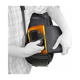 Vanguard Alta Rise 45 Fotoğraf Makinesi Çantası