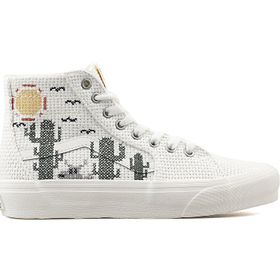Vans VN0009Q0FS81 SK8-Hi Tapered VR3 Beyaz Kadın Günlük Ayakkabı