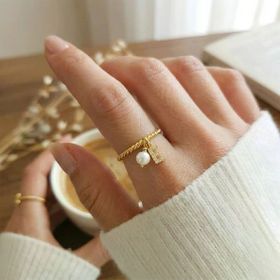 VAOOV 925 Ayar Gümüş Harf Sallantılı İnci Yüzük