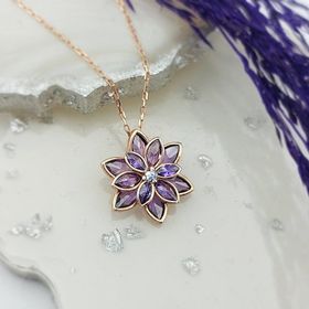 Vaoov 925 Ayar Gümüş Mor Taşlı Lotus Çiçeği Kolye