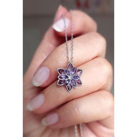 Vaoov 925 Ayar Gümüş Mor Taşlı Rodyumlu Lotus Çiçeği Kolye