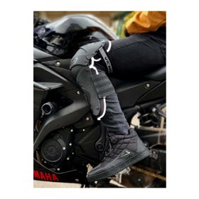 Venom VN-09 Çift Mafsallı Motosiklet Dizliği
