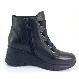 Venüs 2252550 Siyah Deri Kadın Bot