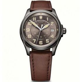 Victorinox 241519 Erkek Kol Saati
