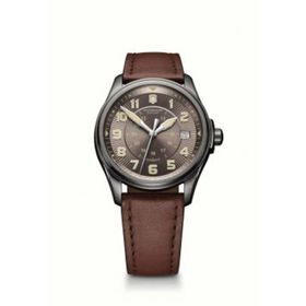 Victorinox 241519 Erkek Kol Saati