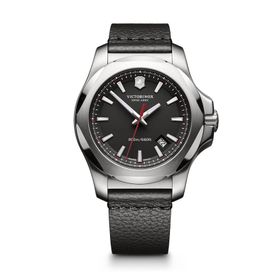 Victorinox 241737 Swiss Army I.n.o.x Erkek Kol Saat