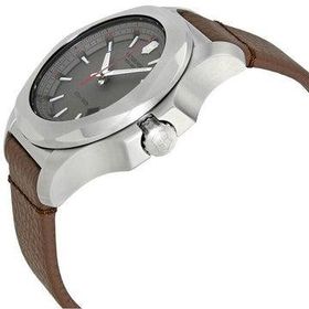 Victorinox 241738.1 Swiss Army I.N.O.X. 43m Erkek Kol Saati