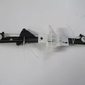 Volkswagen Golf-4 1998-2004 Sol Elektrikli Motorsuz Arka Cam Krikosu