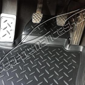 Volkswagen Golf 6 2012 3D Havuzlu Paspas