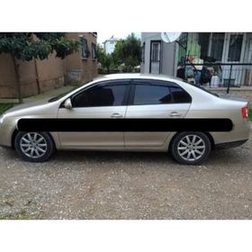 Volkswagen Jetta 2010 Mugen Cam Rüzgarlığı