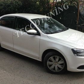 Volkswagen Jetta 2011 Mugen Cam Rüzgarlığı