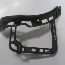 Volkswagen Passat 11 Arka Sol Tampon Braketi