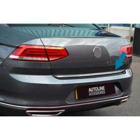 Volkswagen Passat B8 2015 Üzeri Krom Bagaj Alt Çıtası