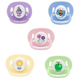 Wee Baby 830 No: 2 Askılı Seçenekli Silikon Kiraz Uçlu Oval Gövdeli Emzik