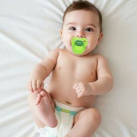 Wee Baby Yeşil Akide Damaklı Emzik