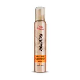 Wella Wellaflex Bukle Dalgalı 200 ML Saç Köpüğü
