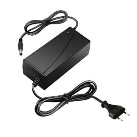 WellPower WP-1203P 12V 3A 5.5x2.5 mm Masa Tipi Laptop Adaptörü