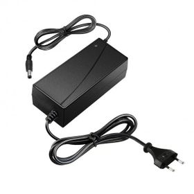 WellPower WP-1203P 12V 3A 5.5x2.5 mm Masa Tipi Laptop Adaptörü