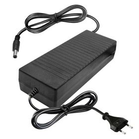 WellPower WP-1207P 5.5x2.5 mm 12V 7A Masa Tipi Adaptör