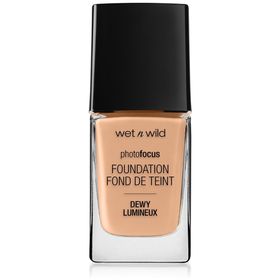 Wet'n Wild Classic Beige Photo Focus Foundation Dewy Lumineux Fondöten
