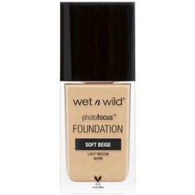 Wet'n Wild Soft Beige Photo Focus Foundation Dewy Lumineux Fondöten