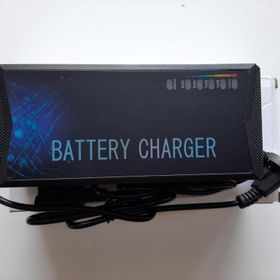 Wiwi 60V 20A Şarj Göstergeli E-Bike Şarj Cihazı