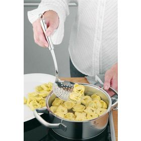 WMF Profi Plus Delikli Kepçe