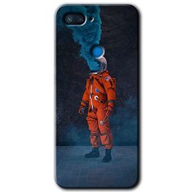 Xiaomi Mi 8 Lite Smoke Astronot Baskılı Uyumlu Silikon Kılıf