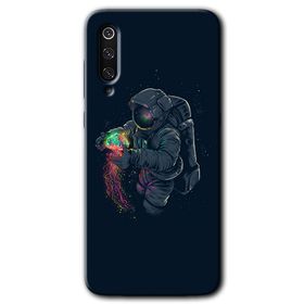 Xiaomi Mi 9 SE Astronot Kıyafeti Baskılı Uyumlu Silikon Kılıf