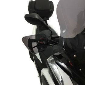 Yamaha Tricity Motor Brandası