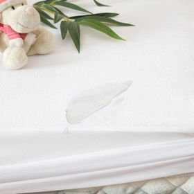 Yataş Mini Bambu 70x130 cm Beyaz Sıvı Geçirmez Bebek Alez