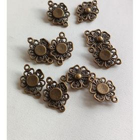 Yonca Metal Çinko Alaşım 10 Adet Kolye Ucu