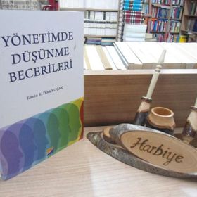 Yönetimde Düşünme Becerileri - Kollektif