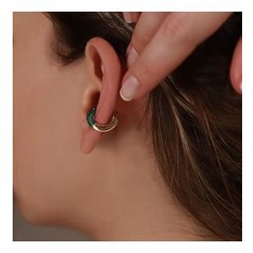 Yuvarlak Yeşil Zirkon Taşlı Rose Gold Kaplama Gümüş Kıkırdak Küpe