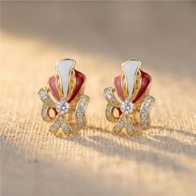 Zeino 14K Altın Kaplama - 18 mm Kırmızı Beyaz Kurdele Desenli Küpe