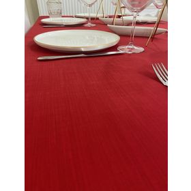 Zeren Home Polyester Keten Dertsiz Oval Kırmızı 150 x 210 cm Masa Örtüsü