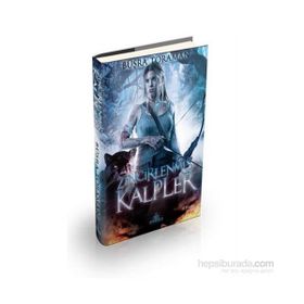 Zincirlenmiş Kalpler - Büşra Toraman