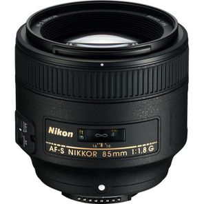 Nikon AF-P DX 70-300mm f/4.5-6.3G ED VR Lens Fiyatları