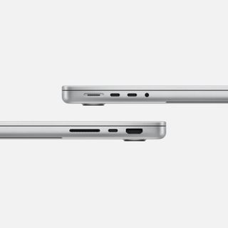 Apple MacBook Pro M4 Max 14CPU 32GPU 36GB RAM 1TB SSD macOS 14 inç