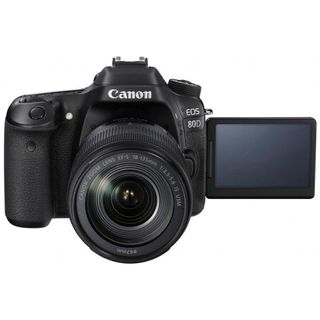 Canon EOS 80D 18-135mm IS USM Nano Lens DSLR Fotoğraf Makinesi