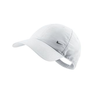 Nike 340225-100 Metal Logolu Erkek Şapka Fiyatları
