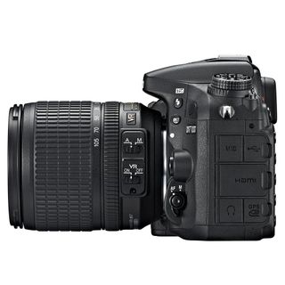 Nikon D7100 18-105mm VR Lens DSLR Fotoğraf Makinesi Fiyatları