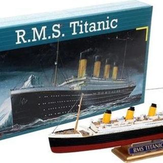 MAQUETTE BATEAU R.M.S. Titanic Revell 1/700 EUR 20,00 - FR