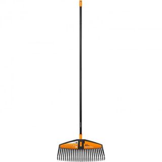 FiSKARS Solid Geniş Yaprak Tırmığı Ve Süpürgesi 135016-1003465