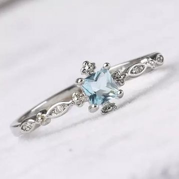 0,34 ct Pırlanta Aquamarin Exuslave Yüzük