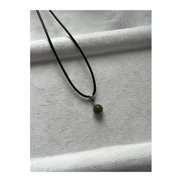 8 mm Yeşim Taşı Deri İp Kolye