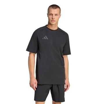 Adidas JM5543 Tiro Travel Erkek Siyah Tişört
