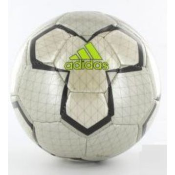 Adidas Pelias Futbol Topu