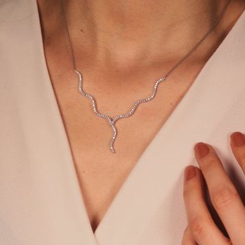 Adilidil 14 Ayar Beyaz Altın Su Yolu Kolye