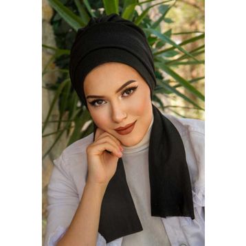 Aişe Tesettür Siyah Atkılı Bone